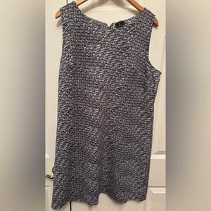 Ladies Worthington Sleeveless Dress, zipper back, size XL. Black and White EUC.